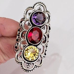 Please see PHOTOS for Shape/Curves/Condition/Colors/Style/Design/Engraving